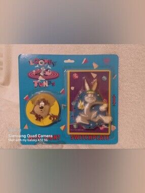 Vintage Looney tunes nite light & switch plate set